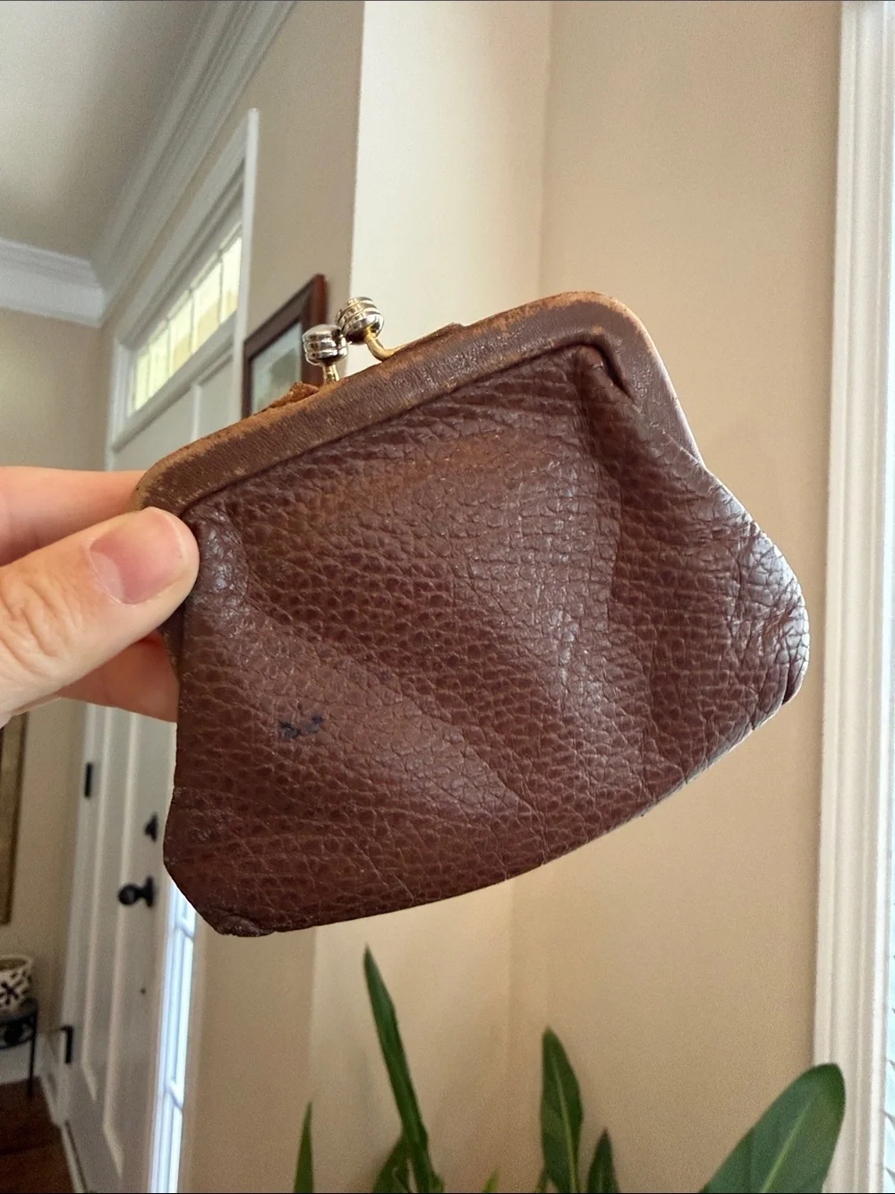 Vintage Italian Style Brown Leather Coin Purse with Metal Kiss Lock